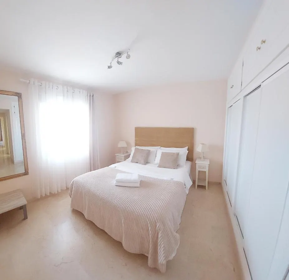 Luxurious Apartment 2 Bedroom 2 Bathroom Near Beach Malaga Spain